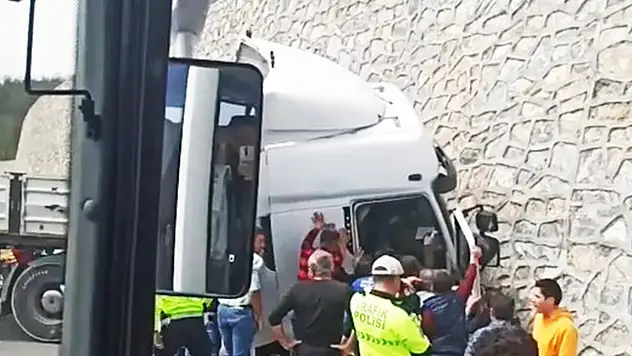 Karayolunda kaza: 1 yaralı