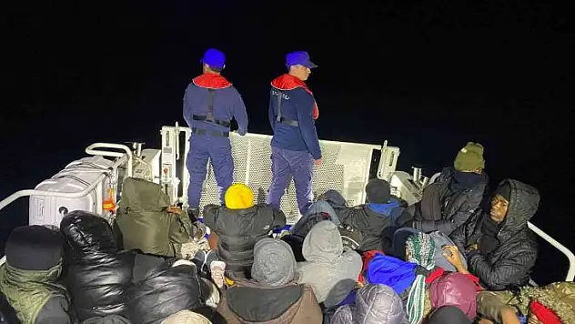 65 DÜZENSİZ GÖÇMENİN İMDADINA, TÜRK ASKERİ YETİŞTİ