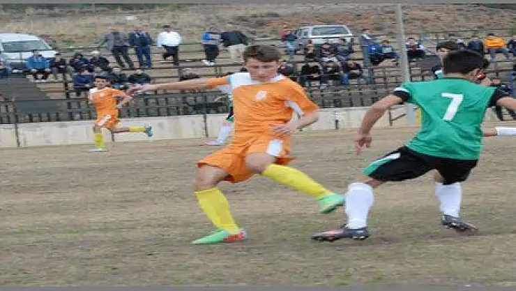 AMATÖRLER GOL YAĞDIRDI