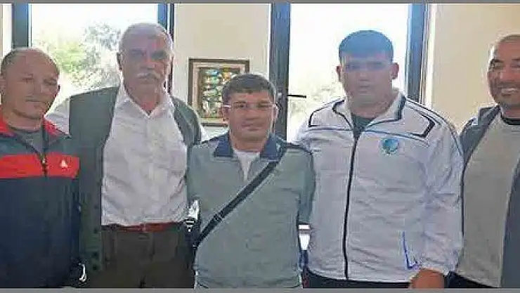 FETHİYELİ GÜREŞÇİLERİN BAŞARISI