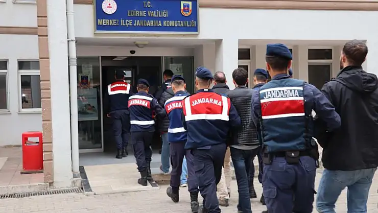 1 PKK ve 7 FETÖ şüphelisi yakalandı