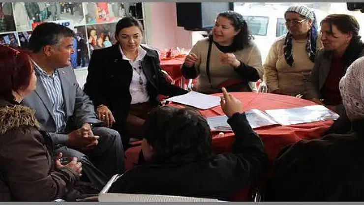 ENGELLİ AİLELERİNDEN SİYASİ PARTİ TURU