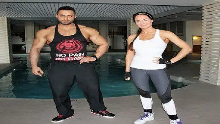 DÜNYA ŞAMPİYONASINA EŞİ HAZIRLIYOR...