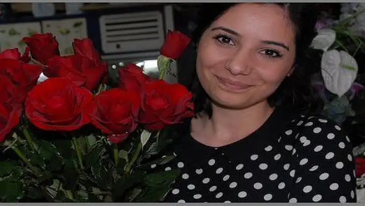 SEVGİLİLER GÜNÜ ÇİÇEKLERİ HAZIR