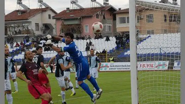 FETHİYESPOR DEMİR'E BÜKÜLDÜ 2-3