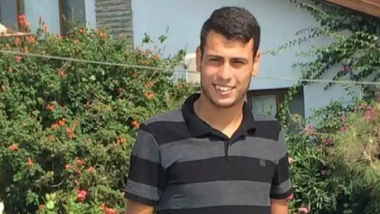 Milas'ta genç sürücü yaşam mücadelesi veriyor.