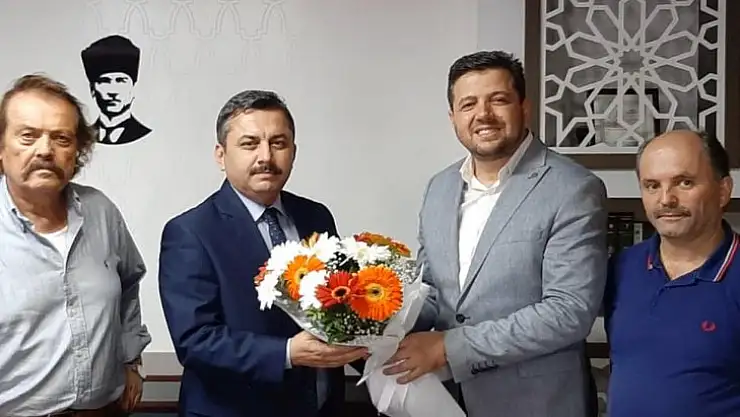 15 Temmuz Derneği'nden Oktay'a hayırlı olsun ziyareti