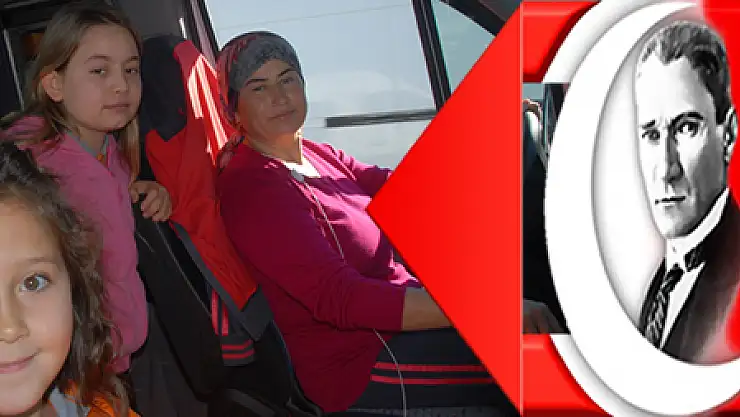 MESUDE ŞOFÖR, 10 YILDIR ÖĞRENCİ TAŞIYOR