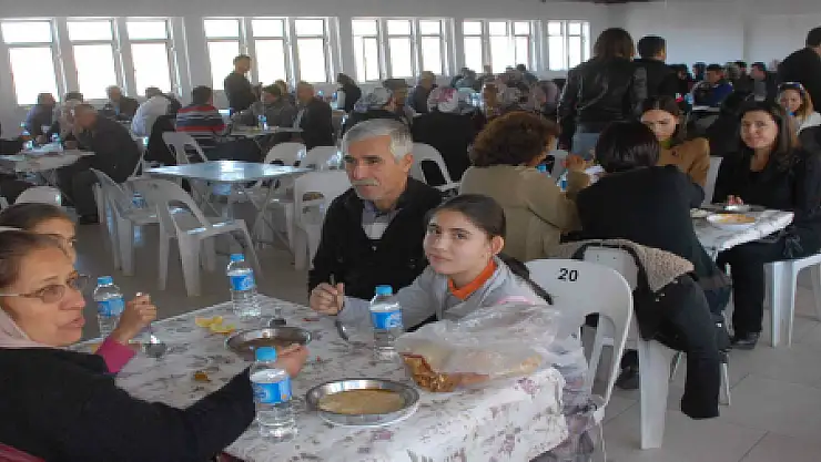 KARGI KÖYÜ'NDE İMECE YEMEĞİ