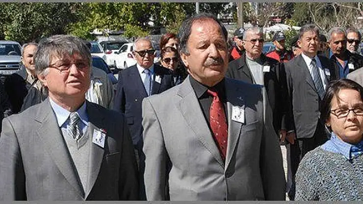 KÖY ENSTİTÜSÜ MEZUNLARI ÖĞRETMEN OKULLARINI UNUTAMIYOR