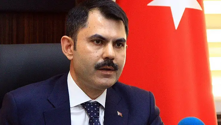 Çevre ve Şehircilik Bakanı Kurum: 'Foça'daki kirlilik kontrol altında'