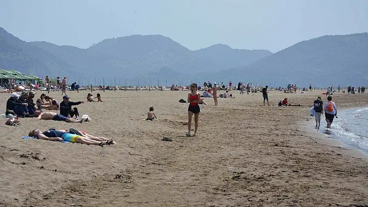 Muğla'da sahiller hareketlendi
