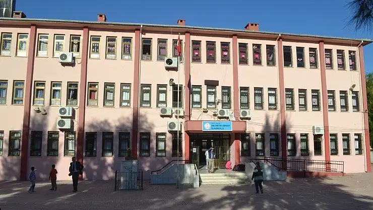 7 yaşında kalp krizi geçiren öğrenci yaşam mücadelesi veriyor