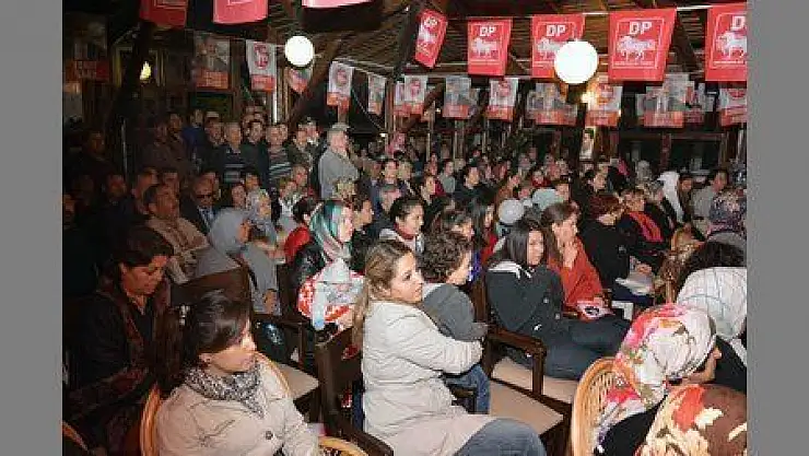  SAATCI SEVGİSİ ÖLÜDENİZ'DE SALONA SIĞMADI