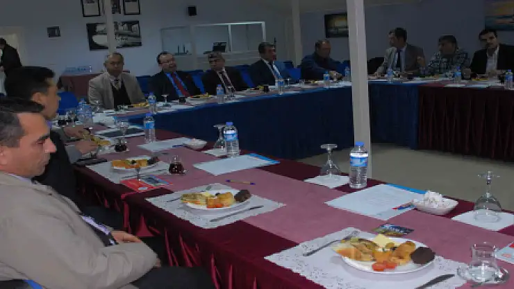 'LİDER YÖNETİCİLER PROJESİ' İÇİN BİR ARAYA GELDİLER...