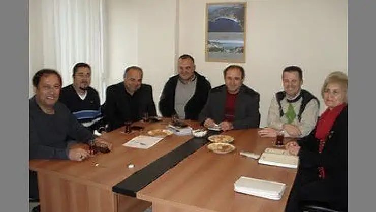 FUARDAN ÖDÜLLE DÖNDÜK
