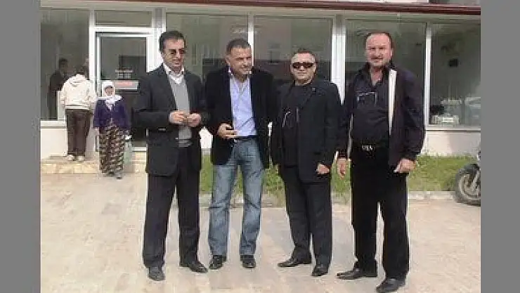 ÇALIŞ'TA KARANLIK SOKAKLARIN AYDINLATILMASINI İSTEDİLER