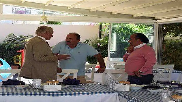 Başkan Saatcı, FristBrink'le 2020 için görüştü.