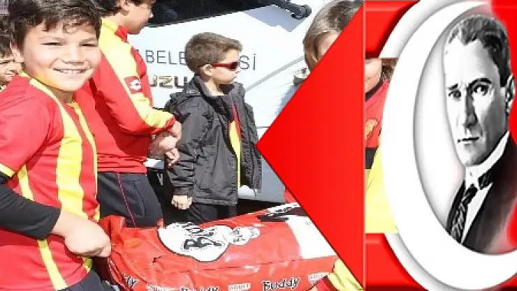 Minik sporculardan barınağa ziyaret