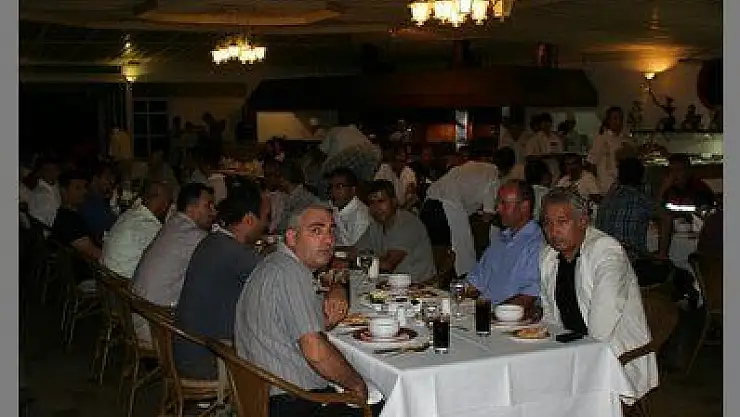 EMNİYET MENSUPLARI İFTAR YEMEĞİNDE BULUŞTU