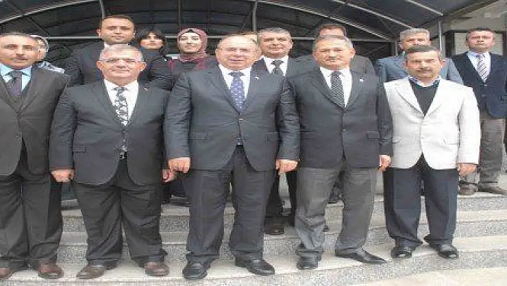 MUĞLA VALİSİ AMİR ÇİÇEK SOYDEMİR'İ ZİYARET ETTİ