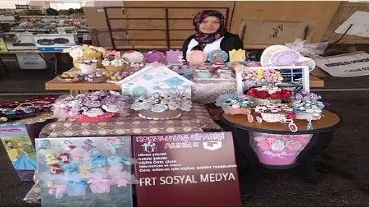 Evde Süs Eşyası Yapımına Başladı