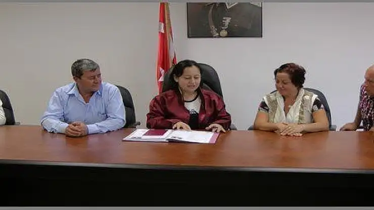 TURİST OLARAK GELDİ FETHİYE'DE EVLENDİ