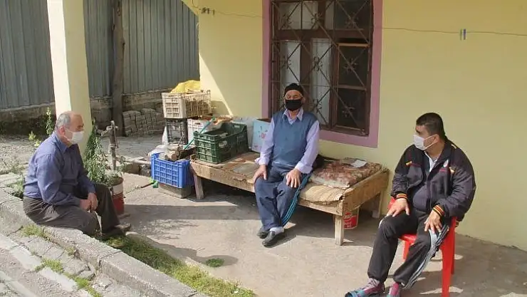 83 yaşındaki Doğan Köse bin lira bağış yaptı