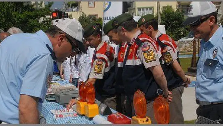 FETHİYE'DE YILIN SÜRÜCÜLERİ ÖDÜLLENDİRİLDİ