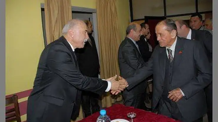 FETHİYE'DEKİ BAYRAMLAŞMA TÖRENİNE AK PARTİ MUĞLA MİLLETVEKİLİ'DE KATILDI