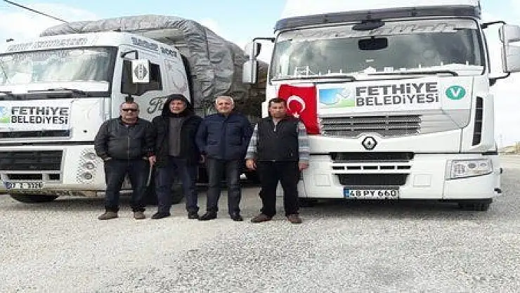 FETHİYE BELEDİYESİ'NİN YARDIM TIRLARI TÜRKMENLERE ULAŞTI...