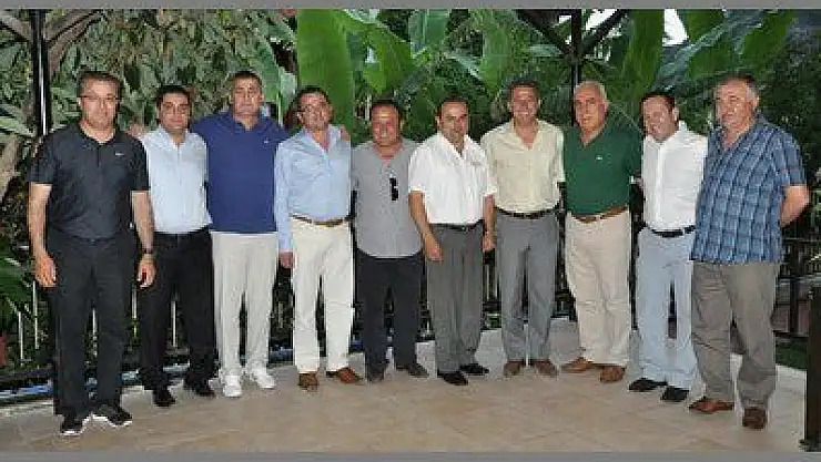 FETHİYESPOR'UN YENİ YÖNETİMİ GÖREV DAĞILIMI YAPTI