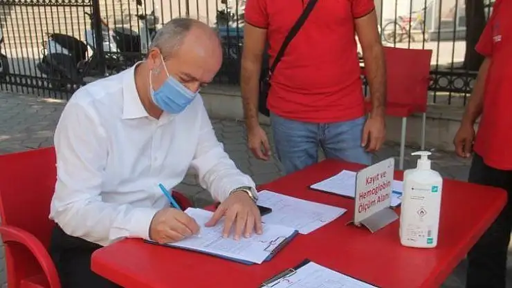ADLİYE ÇALIŞANLARINDAN KAN BAĞIŞI