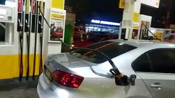 Akaryakıta yeni bir zam daha