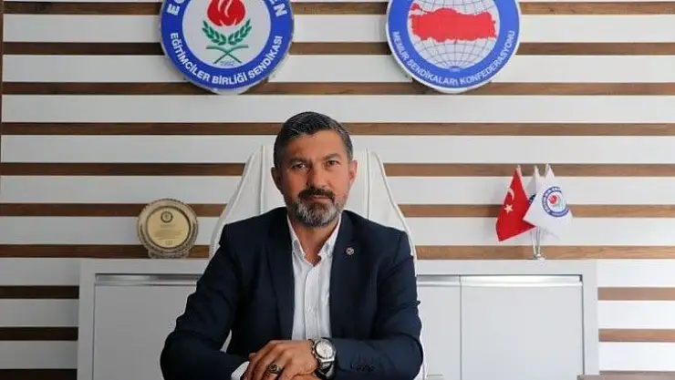 Akif İnan vefatının 21'inci yılında anılıyor