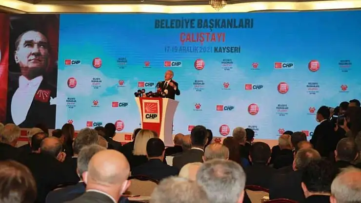 Aras, CHP çalıştayına katıldı
