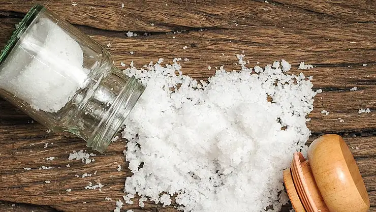 Aşırı tuz tüketimi böbrek taşlarının büyümesine neden oluyor