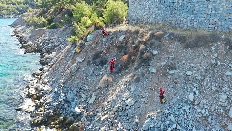 ATIKLAR, AKUT YARDIMIYLA TOPLANDI BAŞKAN ARAS, 'BAKIŞ AÇIMIZI DEĞİŞTİRMELİYİZ' 