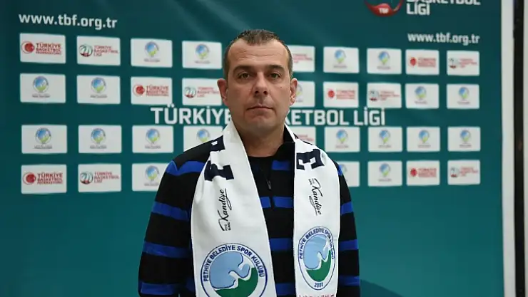 Ay, Değerlendirmelerde Bulundu
