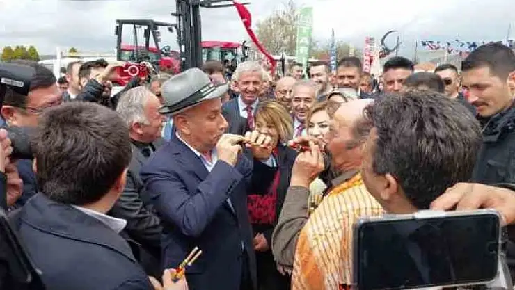 BAKAN KİRİŞCİ'DEN 'SİPSİ' ŞOV