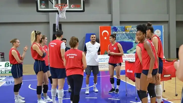 Başakşehir Koleji evinde mağlup oldu