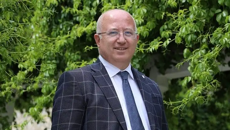 Başkan Gümüş'ten 14 Şubat 'Sevgililer Günü' mesajı