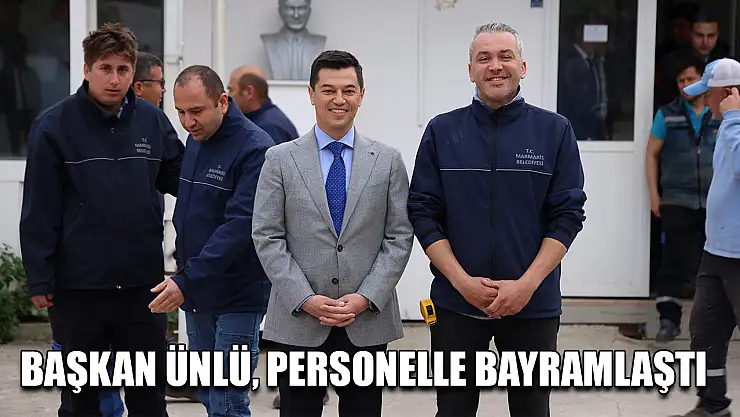 Başkan Ünlü, personelle bayramlaştı