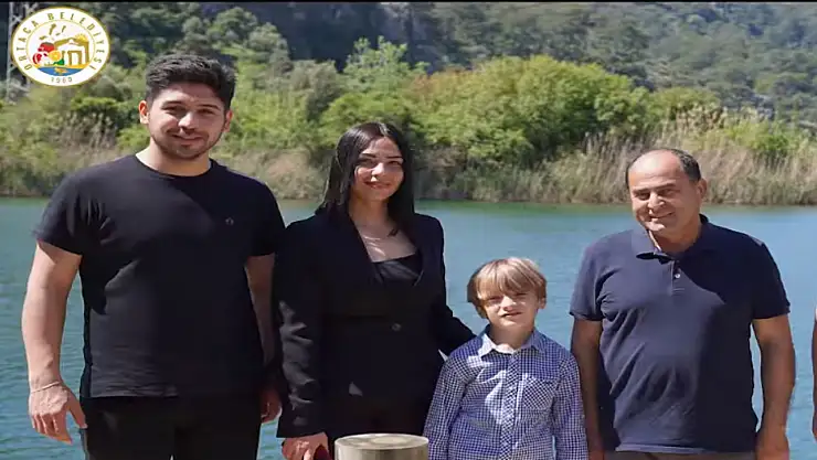 Başkan Uzundemir, koltuğunu öğrenci İlhan'a bıraktı