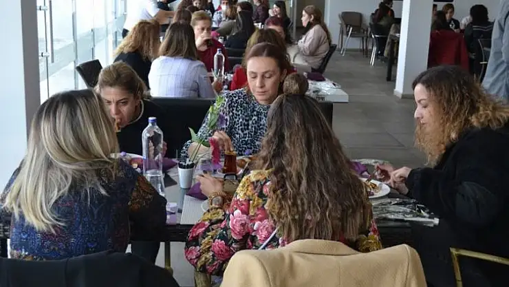 Belediye kadın çalışanlarını unutmadı