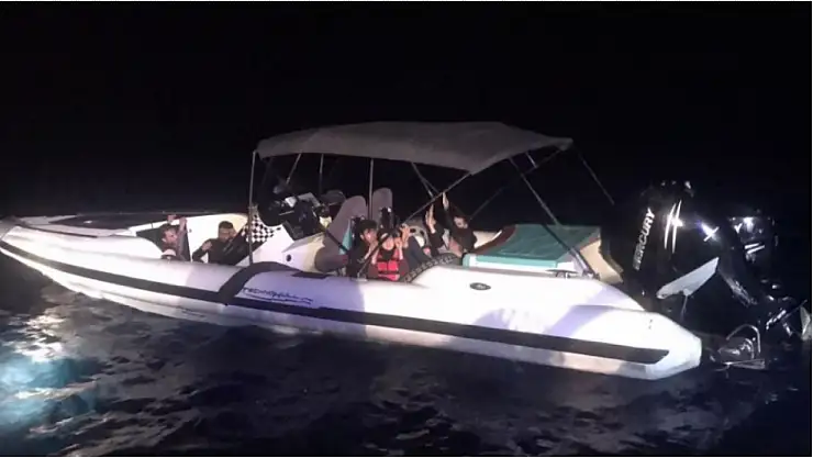 Bodrum açıklarında 9 düzensiz göçmen yakalandı