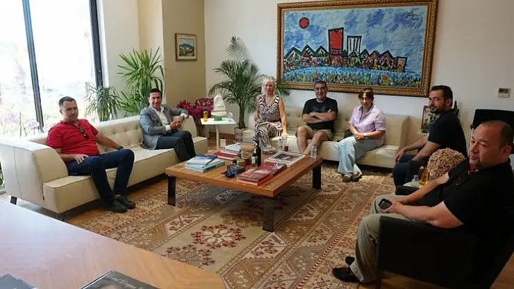 Bodrum için ünlü sanatçılar kolları sıvadı