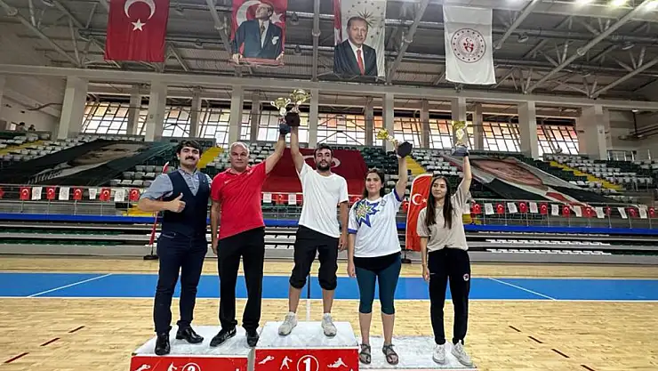 Büyükşehir Tekvandocularından 15 Madalya