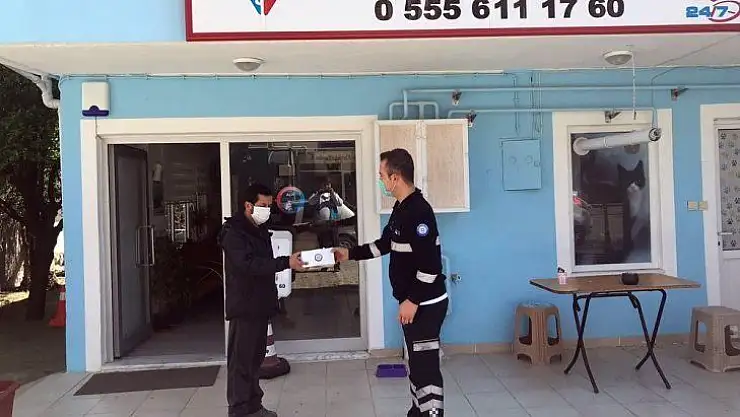 Büyükşehirden veteriner kliniklerine maske