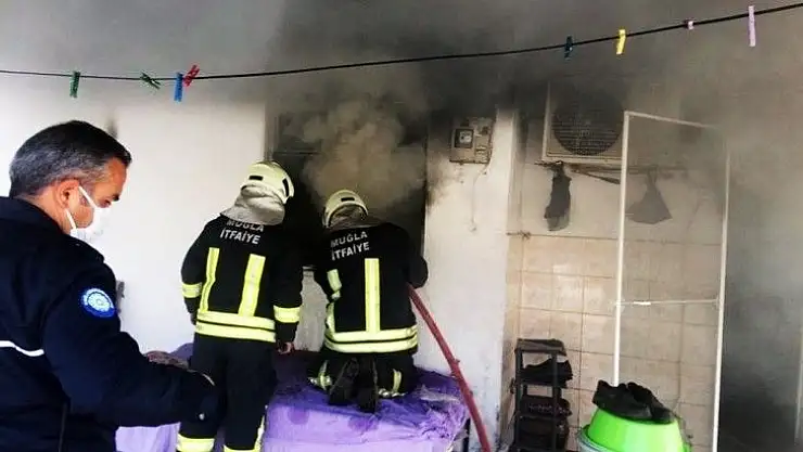 Çaybükü'nde ev yanını